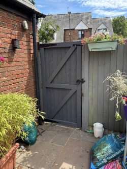 side gate installation